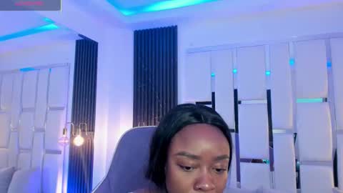 Miia Schwarz  online show from 02-04-26, 12:11