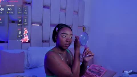 Miia Schwarz  online show from 02-13-26, 10:06