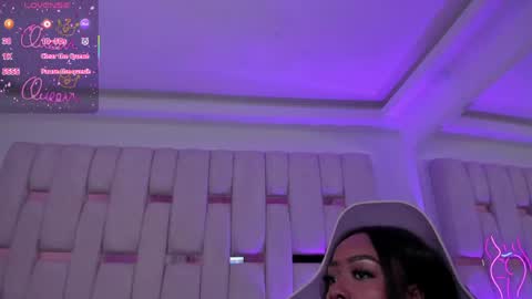Miia Schwarz  online show from 05-08-26, 12:27