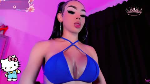 Snapshot of miia_sophia chatting on 06-04-26, 07:47 online show from 06-04-26, 07:47