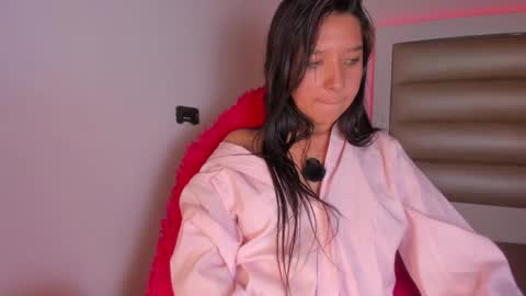 Snapshot of miia_spencer chatting on 04-09-26, 06:19 Mia online show from 04-09-26, 06:19