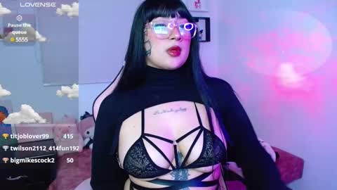Snapshot of miila_a chatting on 01-08-25, 05:59 Mila online show from 01-08-25, 05:59