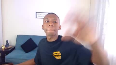 Snapshot of miiloo18 chatting on 10-02-25, 07:43 Jordan online show from 10-02-25, 07:43