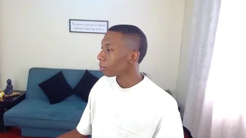 Snapshot of miiloo18 chatting on 10-09-25, 02:48 Jordan online show from 10-09-25, 02:48