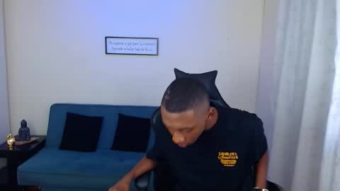 Snapshot of miiloo18 chatting on 10-23-25, 08:29 Jordan online show from 10-23-25, 08:29