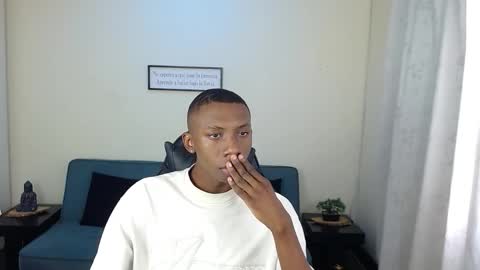 Snapshot of miiloo18 chatting on 10-30-25, 08:09 Jordan online show from 10-30-25, 08:09