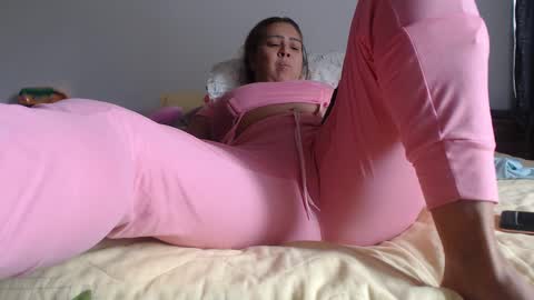 Miilu74 online show from 12-30-24, 05:44