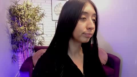 miilu  online show from 02-21-25, 04:07
