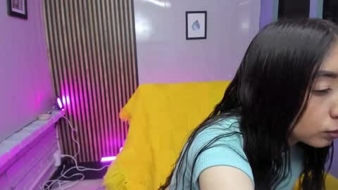 Snapshot of miilu__1 chatting on 10-01-25, 03:12 miilu online show from 10-01-25, 03:12