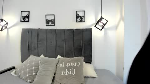 miiss_greyy online show from 02-09-25, 03:11