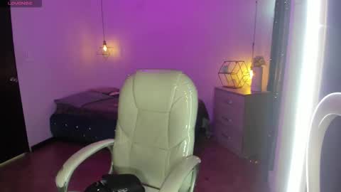 miiss_greyy online show from 09-13-25, 11:43