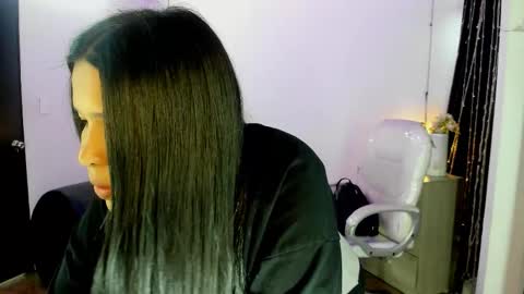 miiss_greyy online show from 10-05-25, 11:30