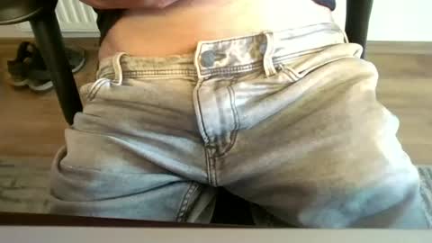 mik online show from 06-25-26, 07:35