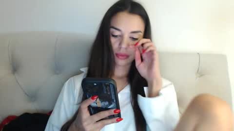 Snapshot of mika_gold7 chatting on 09-24-25, 07:50 Mika online show from 09-24-25, 07:50