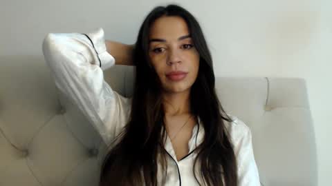 Snapshot of mika_gold7 chatting on 10-25-25, 07:30 Mika online show from 10-25-25, 07:30