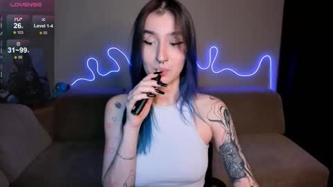 Mika online show from 09-23-25, 11:57