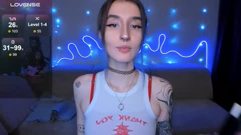 Mika online show from 01-10-26, 02:08