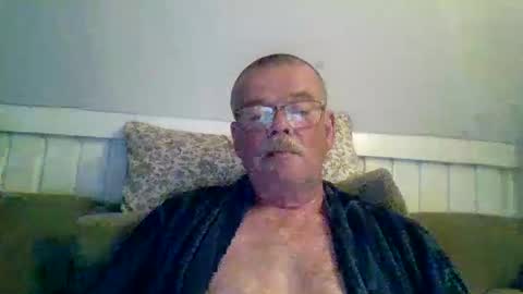 Snapshot of mikael42 chatting on 05-10-26, 07:08 mikael42 online show from 05-10-26, 07:08