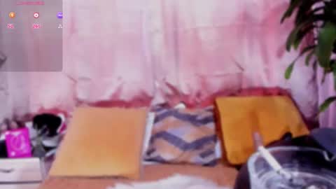 Snapshot of mikaela_lust chatting on 10-28-25, 01:58 Mikaela Lust online show from 10-28-25, 01:58