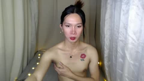 Snapshot of mikaellasander chatting on 01-21-25, 05:27 ELLA online show from 01-21-25, 05:27