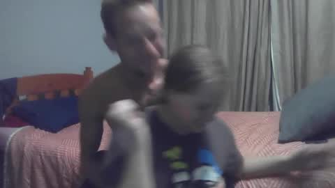 Snapshot of mikajackson13 chatting on 01-24-25, 08:32 Archer and Mika online show from 01-24-25, 08:32