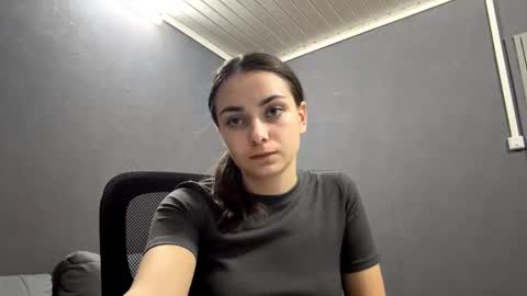 Kate online show from 02-03-26, 01:49