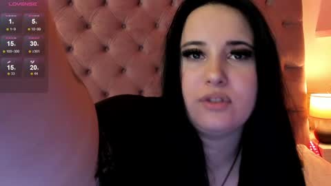 Snapshot of mikavia chatting on 12-23-24, 12:46 Mika online show from 12-23-24, 12:46