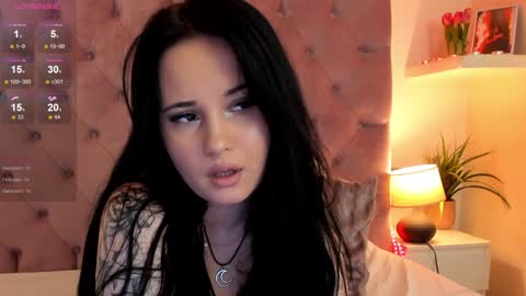 Snapshot of mikavia chatting on 02-01-25, 12:51 Mika online show from 02-01-25, 12:51