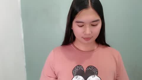 Snapshot of mikayla_slut chatting on 09-30-25, 08:30 Kyla online show from 09-30-25, 08:30