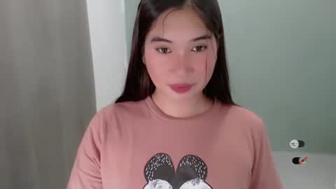 Snapshot of mikayla_slut chatting on 10-06-25, 01:03 Kyla online show from 10-06-25, 01:03