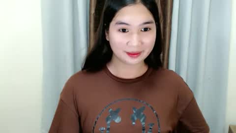 Snapshot of mikayla_slut chatting on 11-09-25, 07:06 Kyla online show from 11-09-25, 07:06