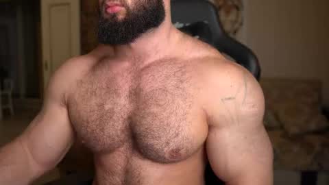 Snapshot of mike0xx chatting on 10-25-25, 09:50 mike0xx online show from 10-25-25, 09:50