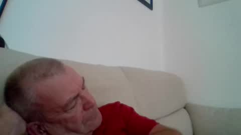 mike26051 online show from 12-22-24, 08:58