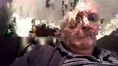 Snapshot of mike26051 chatting on 11-09-25, 06:28 mike26051 online show from 11-09-25, 06:28