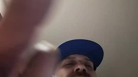 Snapshot of mike3333me chatting on 09-23-25, 02:14 mike3333me online show from 09-23-25, 02:14