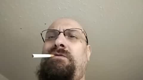 Snapshot of mike3333me chatting on 09-30-25, 05:18 mike3333me online show from 09-30-25, 05:18