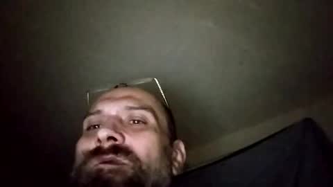 Snapshot of mike3333me chatting on 10-10-25, 10:36 mike3333me online show from 10-10-25, 10:36