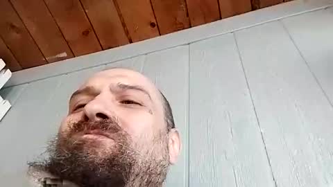 Snapshot of mike3333me chatting on 10-21-25, 08:42 mike3333me online show from 10-21-25, 08:42