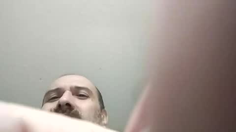 Snapshot of mike3333me chatting on 10-25-25, 08:22 mike3333me online show from 10-25-25, 08:22