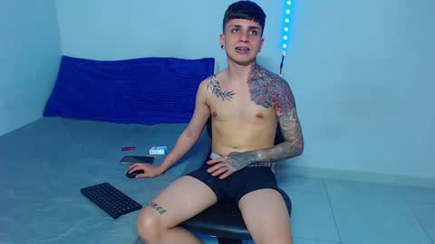 Mike IMDEPENDIENT MODEL online show from 01-30-25, 04:06