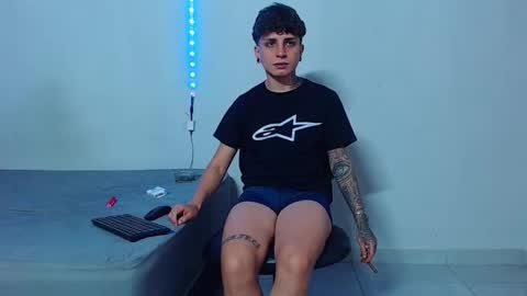 Mike IMDEPENDIENT MODEL online show from 10-18-25, 04:15