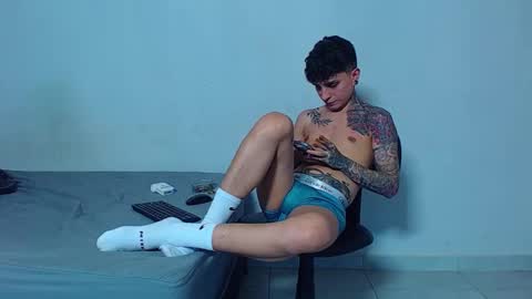 Mike IMDEPENDIENT MODEL online show from 12-22-25, 04:53