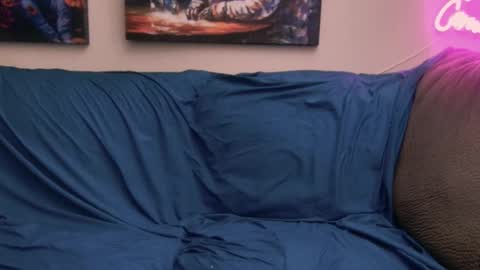 Snapshot of mike__oxlong_ chatting on 12-09-24, 11:04 Mike Oxlong online show from 12-09-24, 11:04