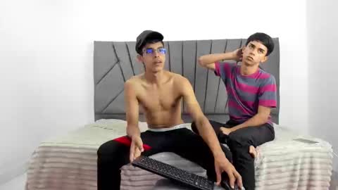 Snapshot of mike_and_adri chatting on 10-02-25, 08:49 mike and adri online show from 10-02-25, 08:49