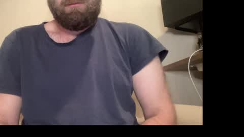 Snapshot of mike_berlin1 chatting on 06-06-26, 05:28 MIke online show from 06-06-26, 05:28