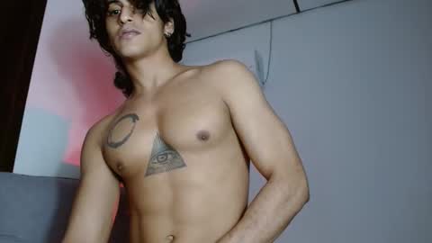 mike_d1030 online show from 12-08-24, 10:41