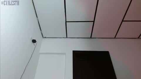 mike_d1030 online show from 02-12-25, 07:02