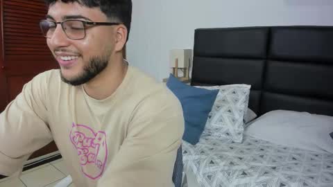  MIKE FOXXX online show from 02-03-26, 06:40