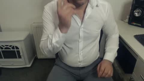 Snapshot of mike_master30 chatting on 12-03-24, 03:44 MikeMaster online show from 12-03-24, 03:44