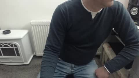 Snapshot of mike_master30 chatting on 12-15-24, 01:54 MikeMaster online show from 12-15-24, 01:54